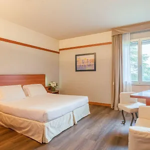 https://zola.emilia-romagnahotels.net